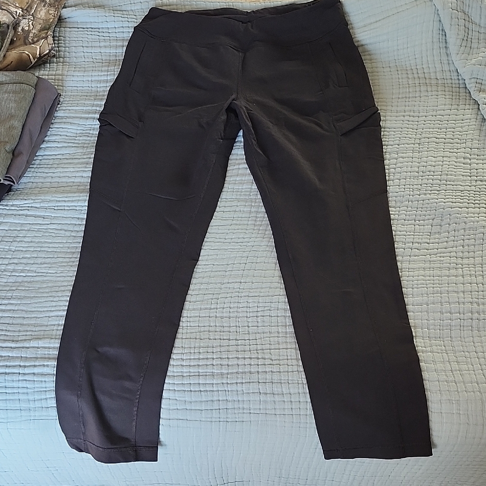 Duluth Trading Co Black Women's Namastash Pants